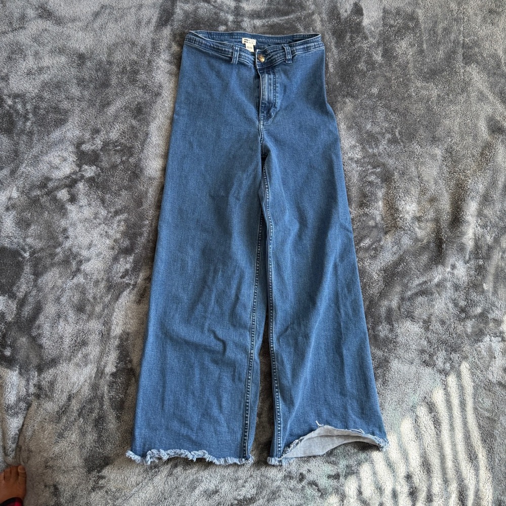 Y2K Billabong Womens High Waisted Wide Leg Raw Hem Denim Jeans Blue Size 28